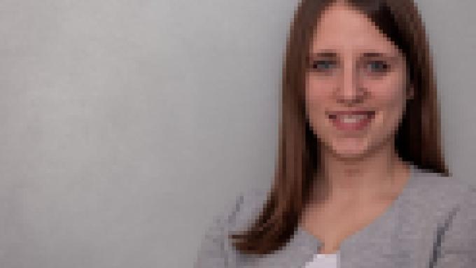 Blurred image for Martina Mutter