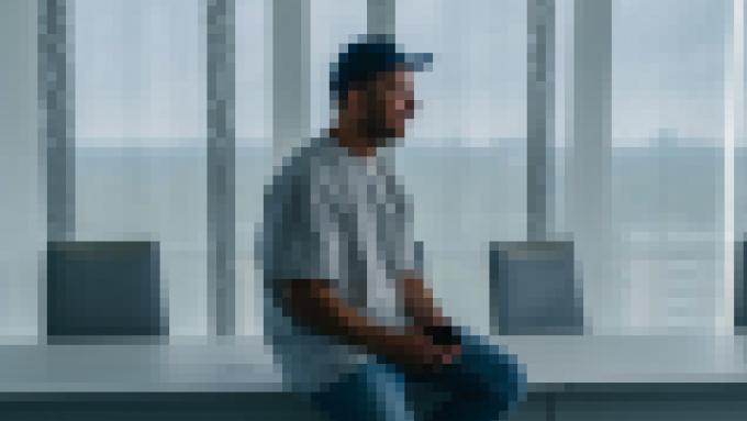 Blurred image for Mathias Kronenberger