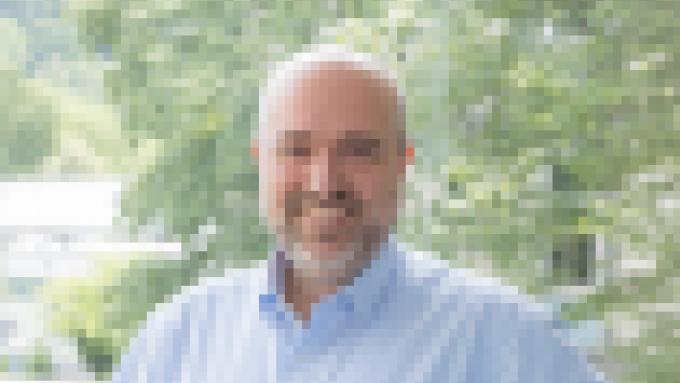 Blurred image for Simon Lautner